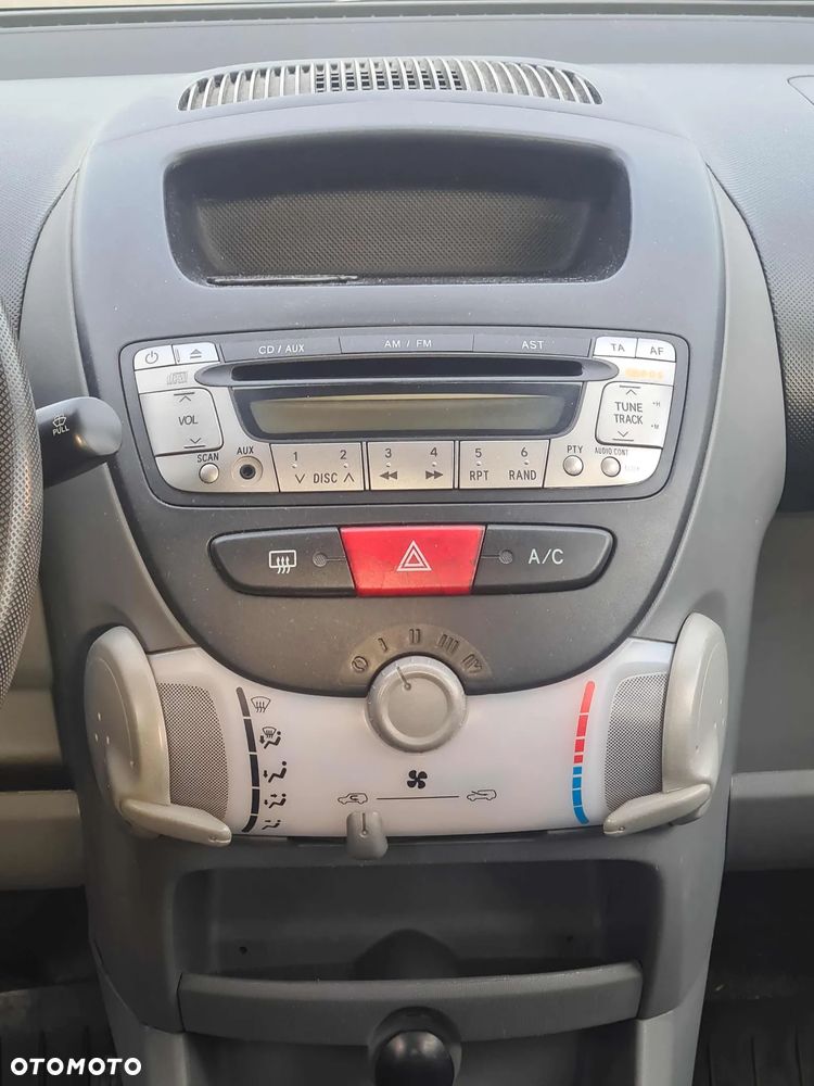 Toyota Aygo 1.0 VVT-i Luna A/C - 5