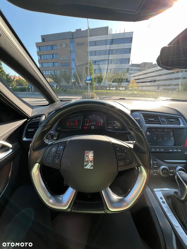 DS Automobiles DS 5 - 16