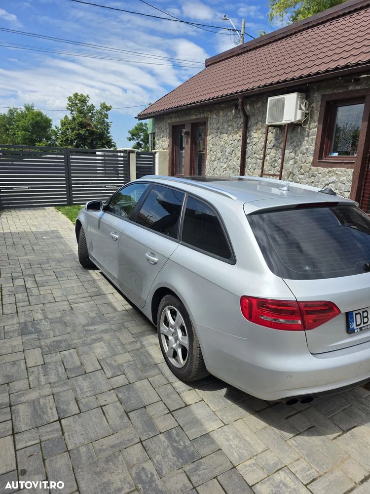 Audi A4 2.0 TDI B8 - 11