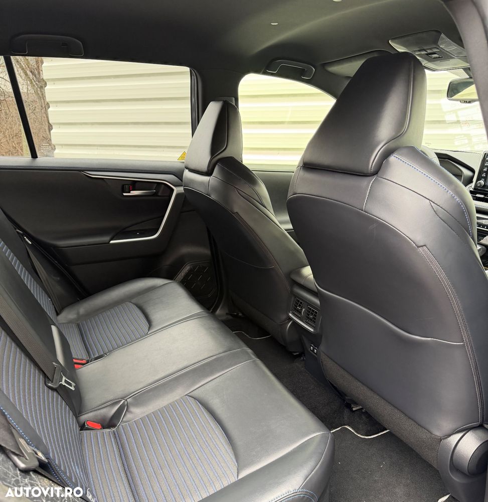 Toyota RAV4 2.5 4x4 Style Selection - 16