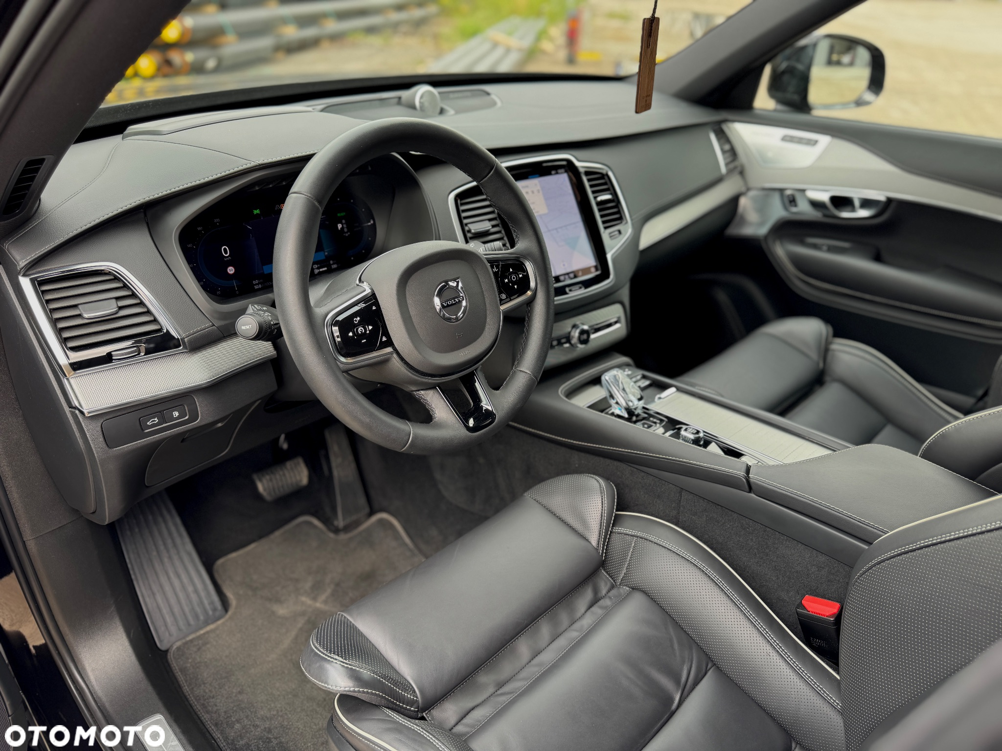 Volvo XC 90 - 14