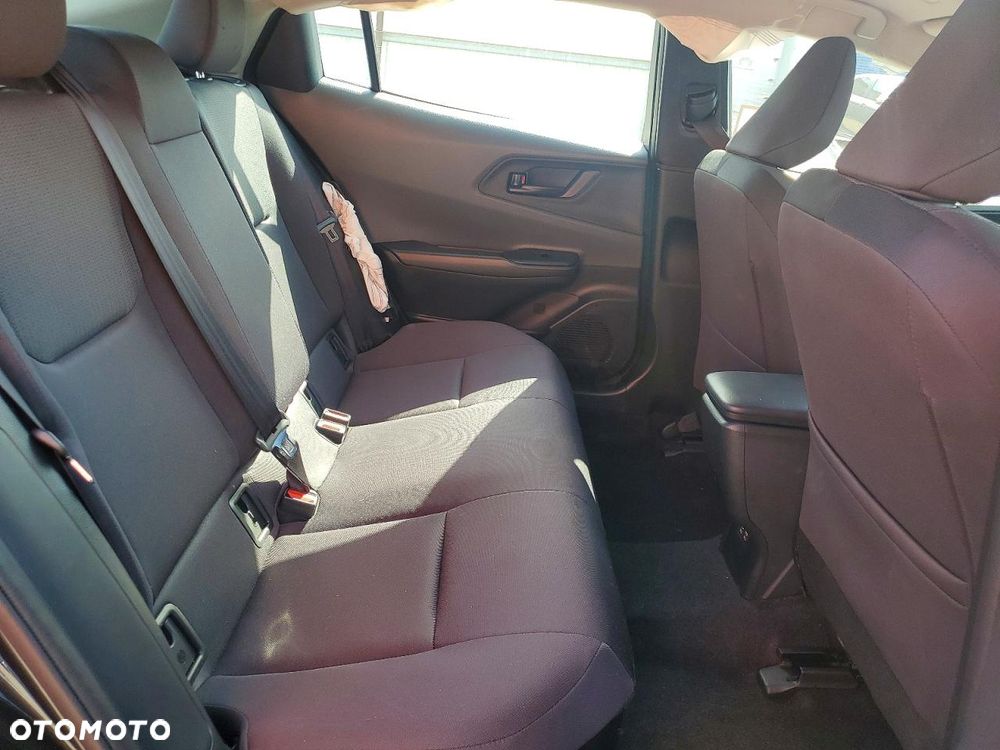 Toyota Prius - 10