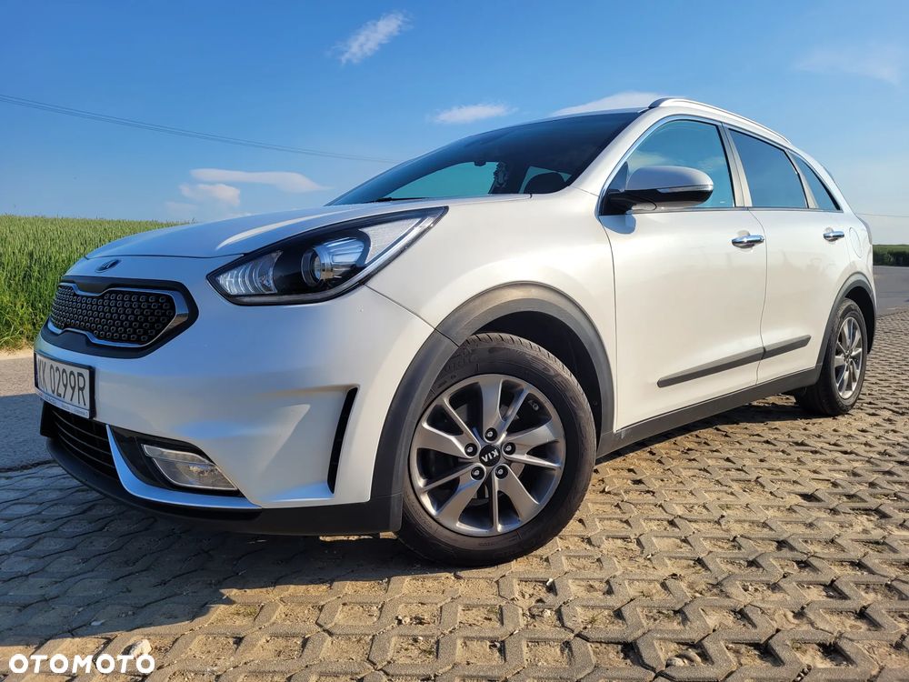 Kia Niro 1.6 GDI Hybrid L - 1