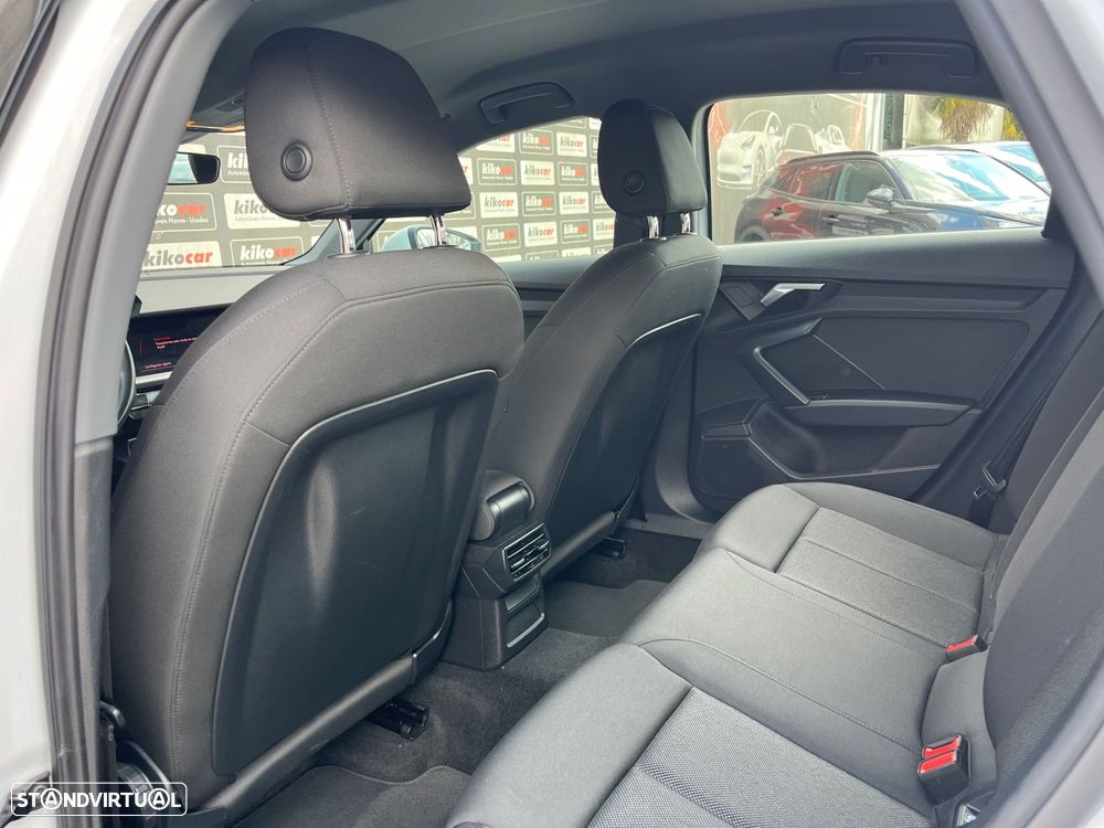 Audi A3 Limousine 30 TDI S tronic - 42