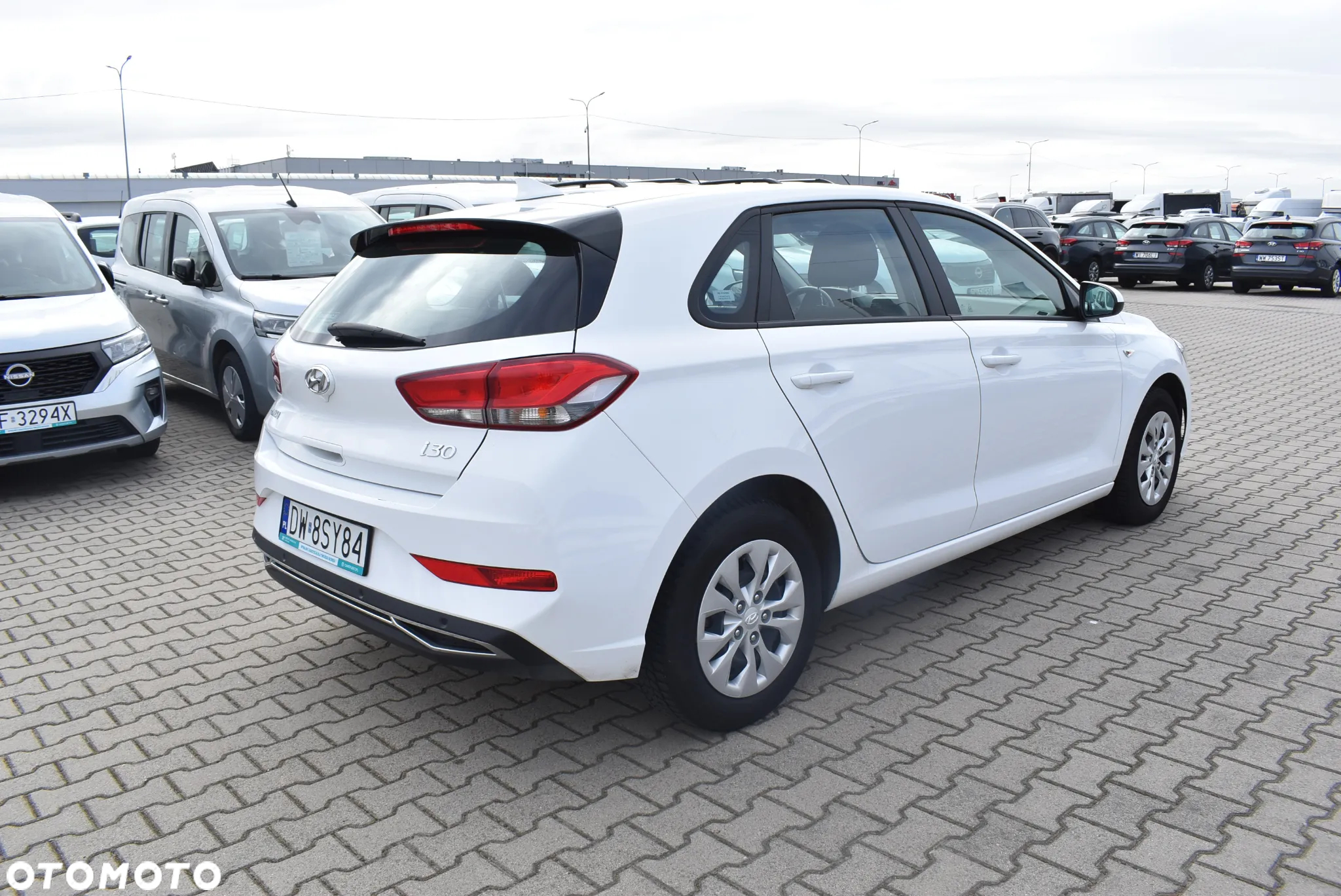 Hyundai i30 1.5 DPI Modern - 6