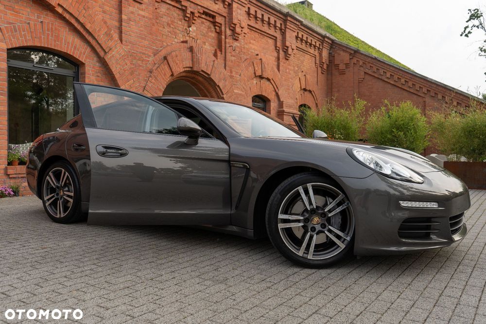 Porsche Panamera PDK Edition - 15