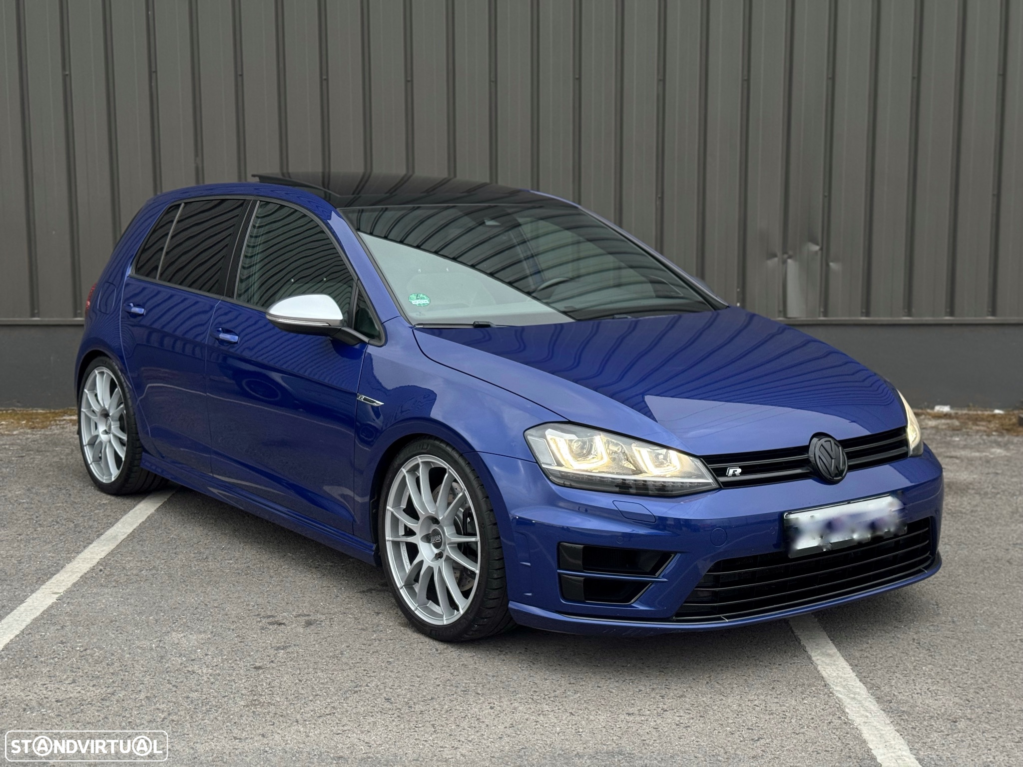 VW Golf 2.0 TSI R DSG - 21