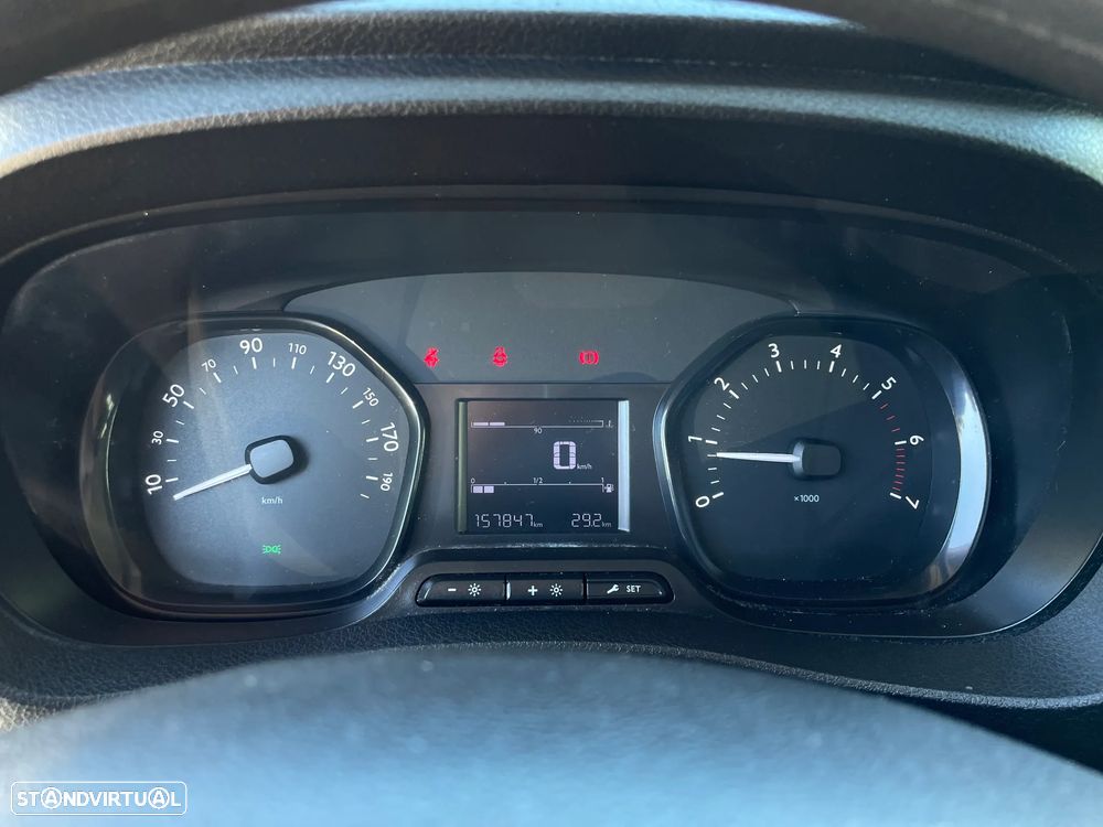 Peugeot Expert 1.5 BlueHDi L2H1 - 19