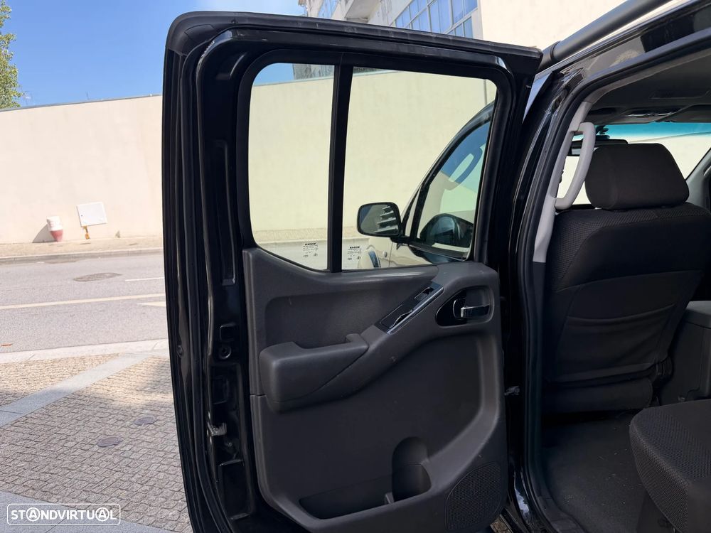 Nissan Navara 2.5 dCi CD SE - 12