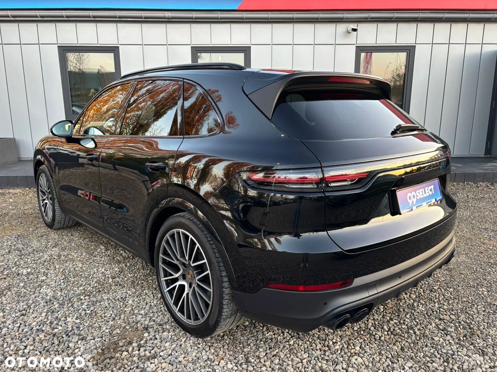 Porsche Cayenne Platinum Edition - 3