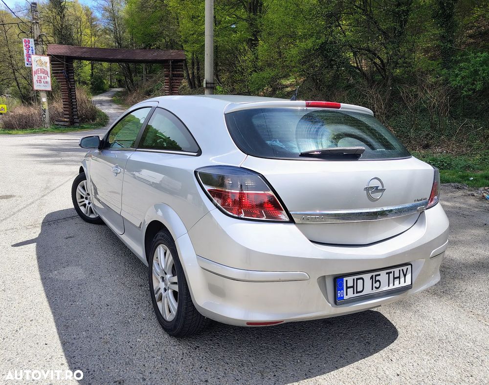 Opel Astra 1.7 CDTI - 4
