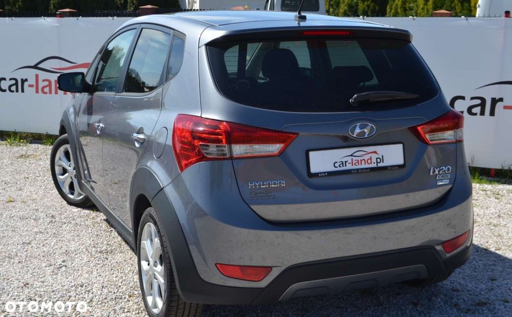 Hyundai ix20 1.6 CRDi Crossline - 9