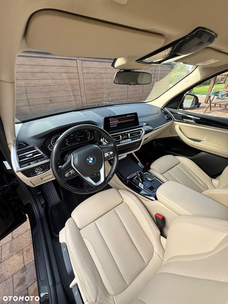 BMW X3 xDrive20i - 17