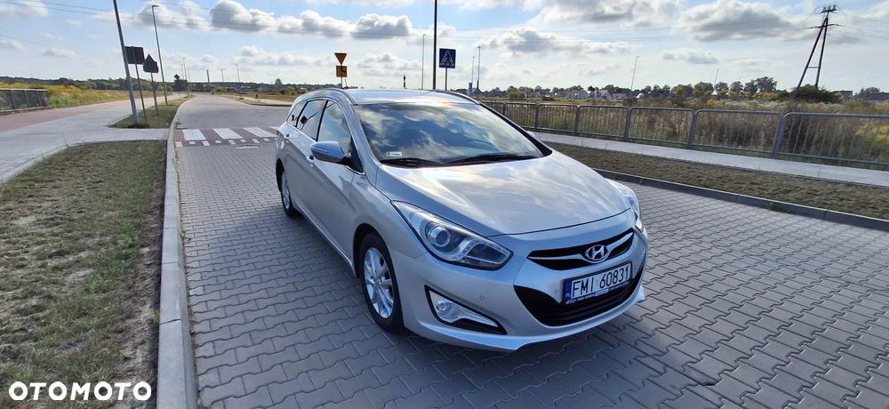 Hyundai i40 i40cw 1.6 Fifa World Cup Edition - 4