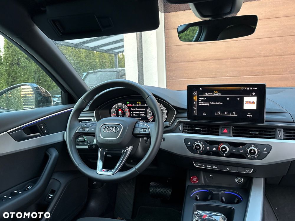 Audi A4 Avant 40 TFSI S tronic S line - 32