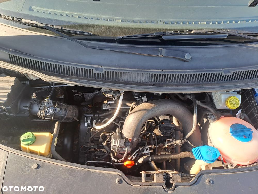 Volkswagen Transporter T5 TDI L1H1 - 21