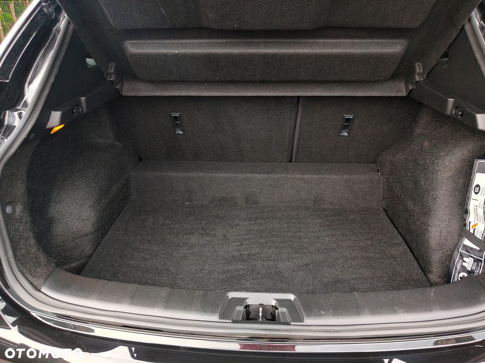 Nissan Qashqai 1.3 DIG-T DCT ACENTA - 27