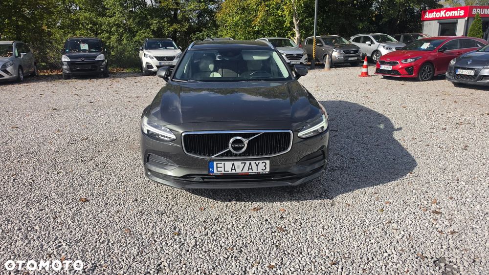 Volvo V90 D4 Geartronic Momentum - 9
