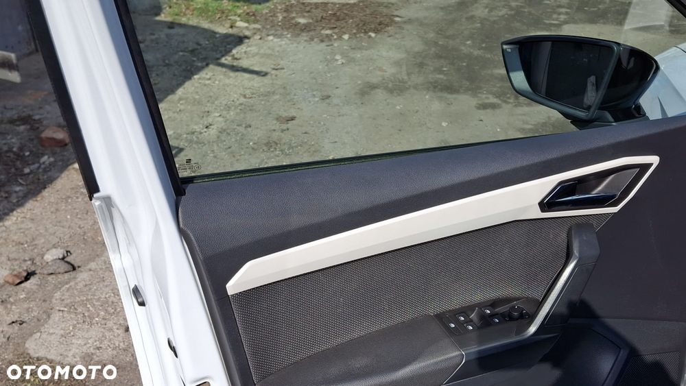 Seat Arona 1.0 TSI Xcellence S&S - 3