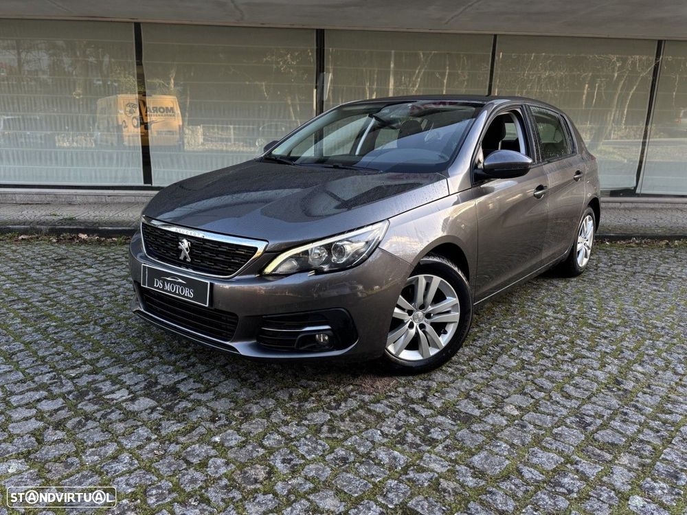 Peugeot 308 - 1