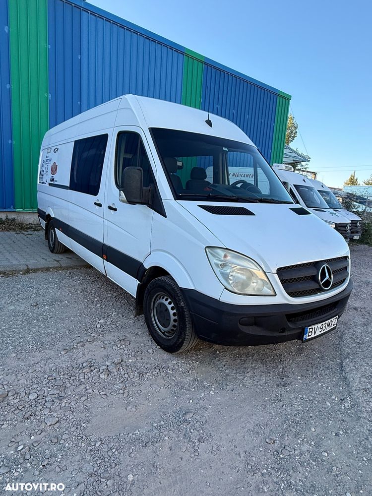 Mercedes-Benz Sprinter - 4