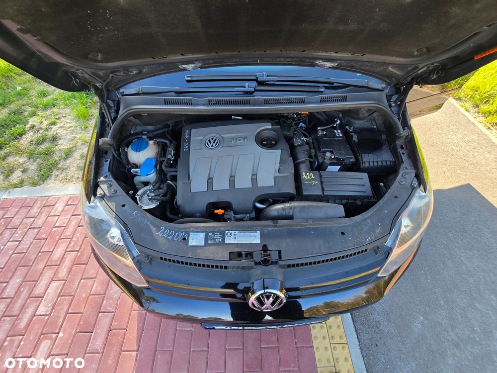 Volkswagen Golf Plus 1.6 TDI DPF Highline - 18