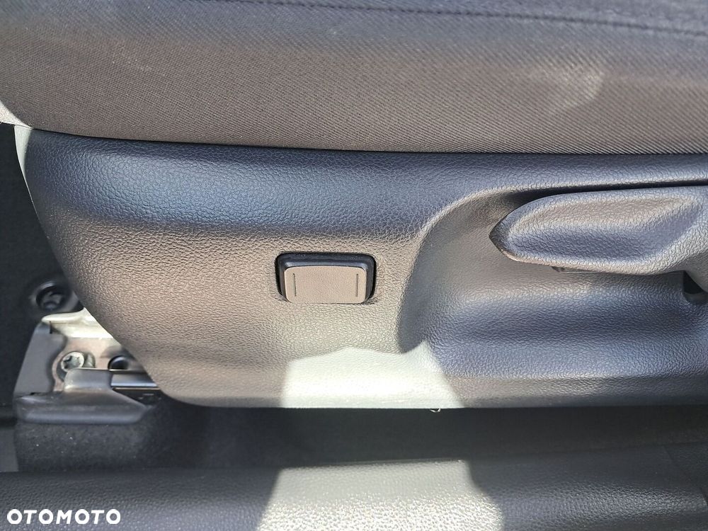Toyota Yaris Hybrid 1.5 Comfort - 14
