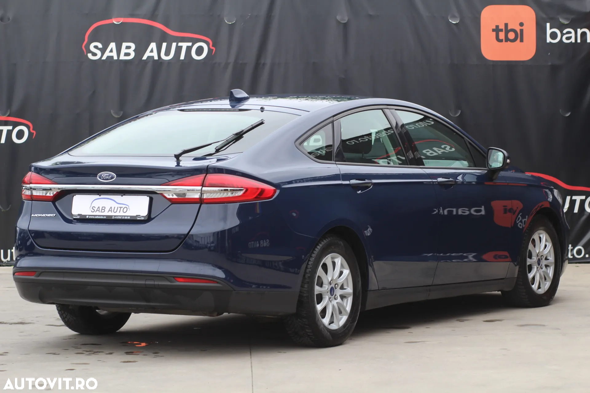 Ford Mondeo 2.0 TDCi Business - 14
