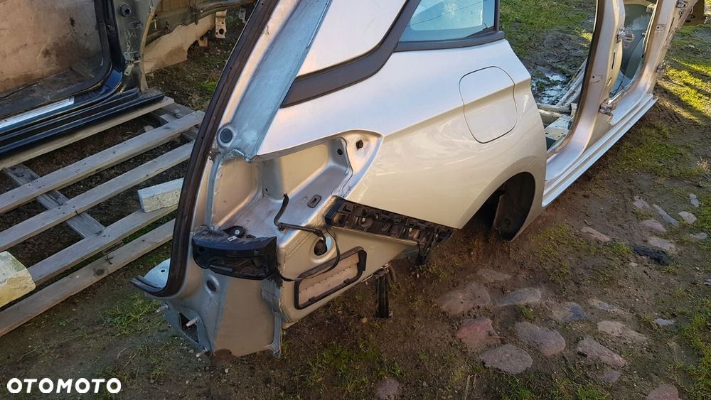 fartuch błotnik prawy tył Opel Astra K kombi - 6