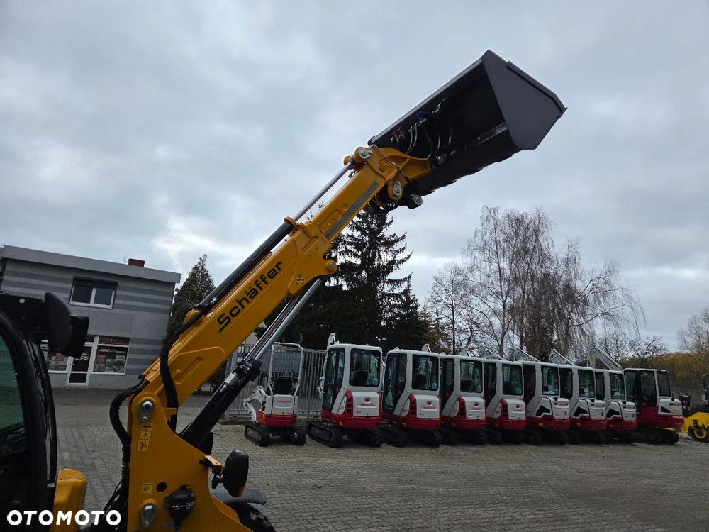 Schäffer Schäffer Ładowarka Miniładowarka Teleskopowa Schaffer 2630T SLT - 2755kg Łyżka + Widły - 6