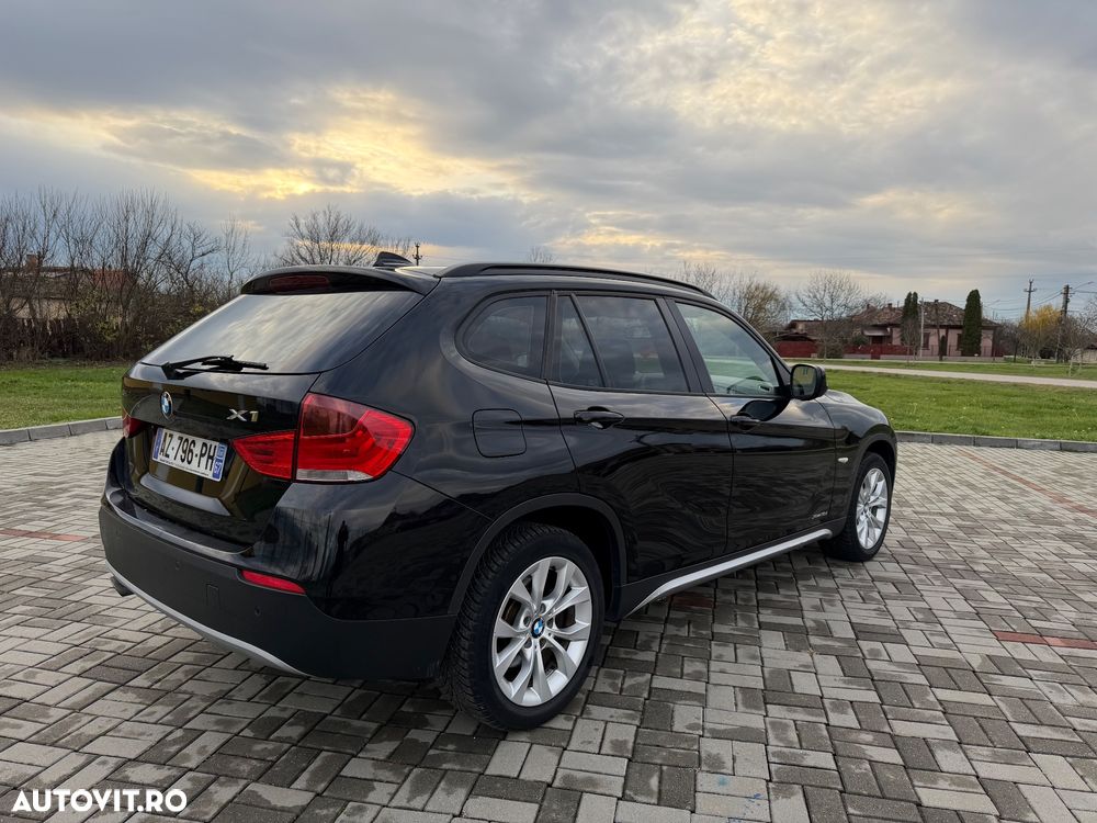 BMW X1 xDrive18d xLine - 4
