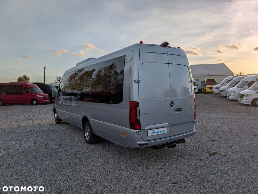 Mercedes-Benz Sprinter 519 - 5
