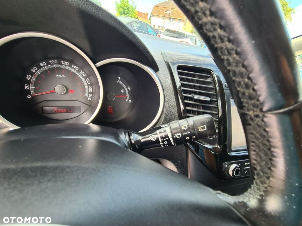 Kia Venga 1.4 XL - 21