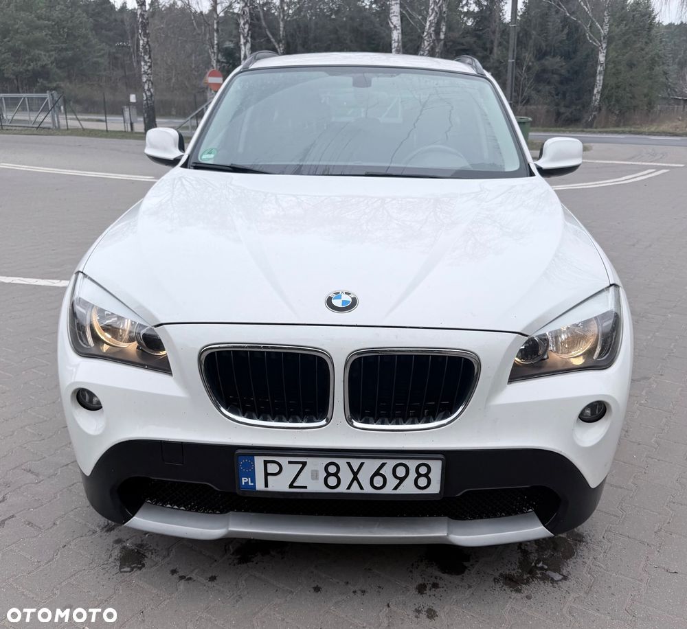 BMW X1 sDrive18d Sport Line - 1