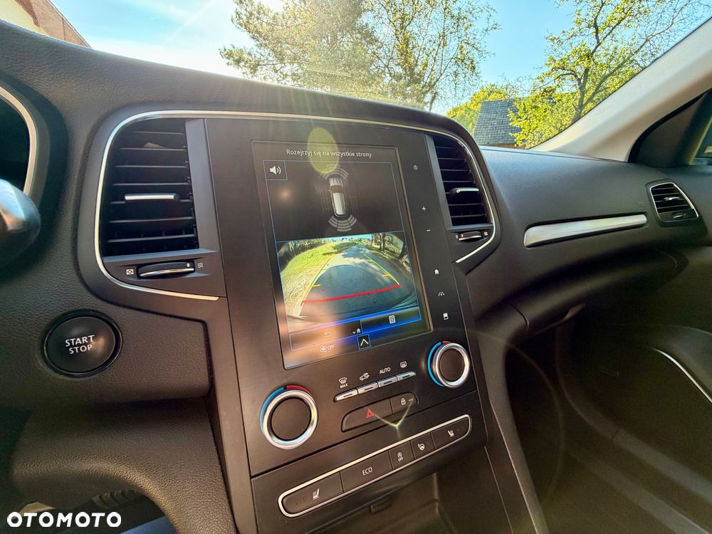 Renault Megane ENERGY TCe 140 EDC BOSE EDITION - 24