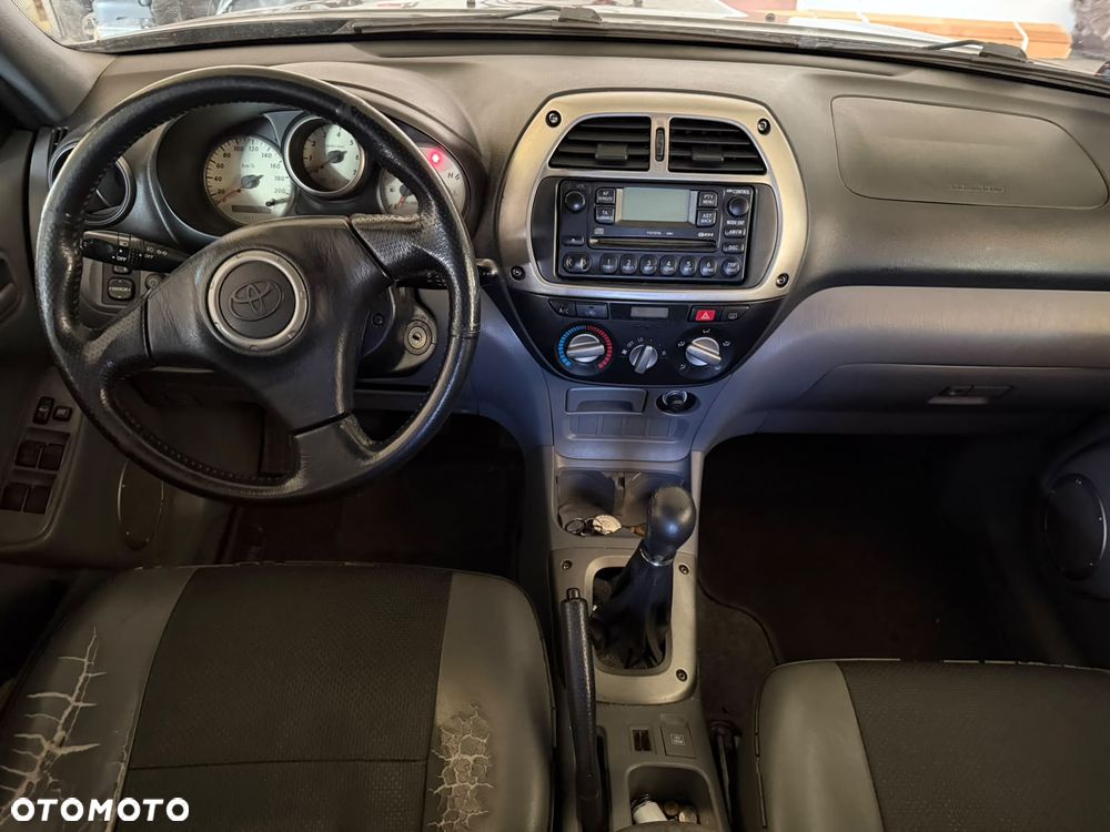 Toyota RAV4 2.0 D-4D 4x4 - 7