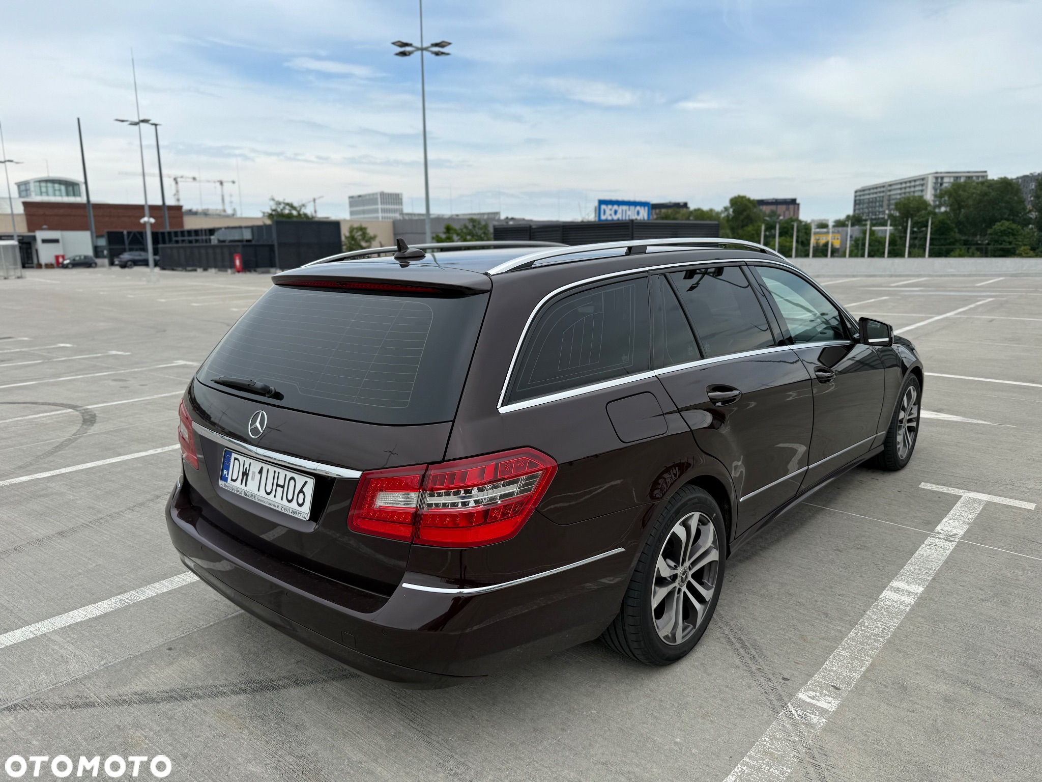 Mercedes-Benz Klasa E 250 T CDI DPF BlueEFFICIENCY Automatik Avantgarde - 16