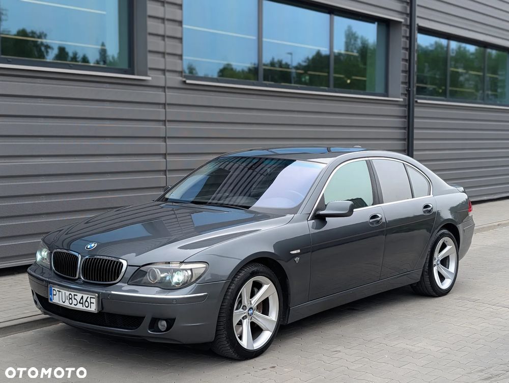 BMW Seria 7 - 11