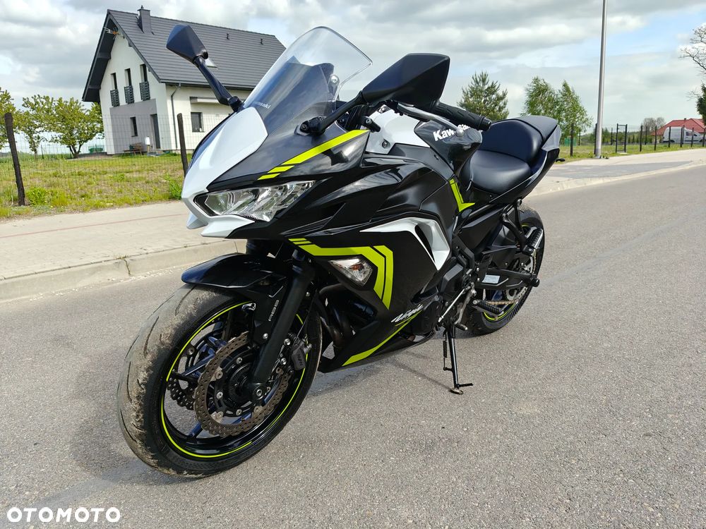 Kawasaki Ninja - 1