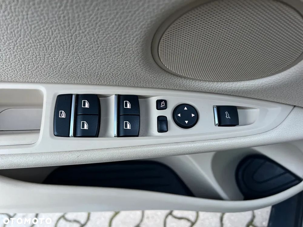 BMW X5 sDrive25d - 22