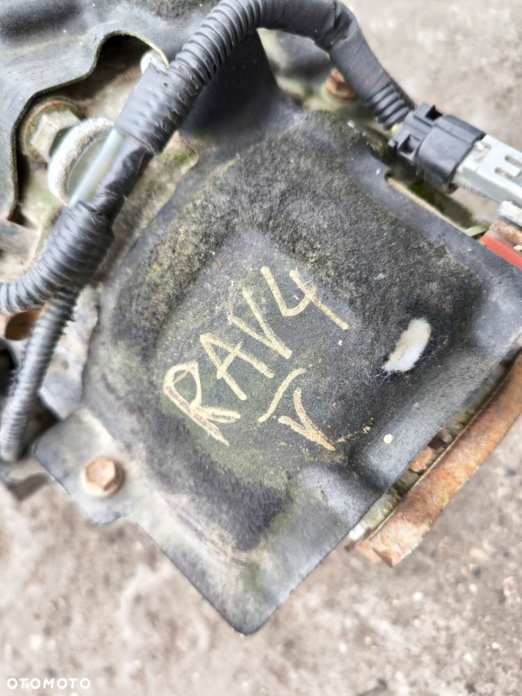 TOYOTA RAV4 V MOST TYLNY 2.0 BENZYNA - 4