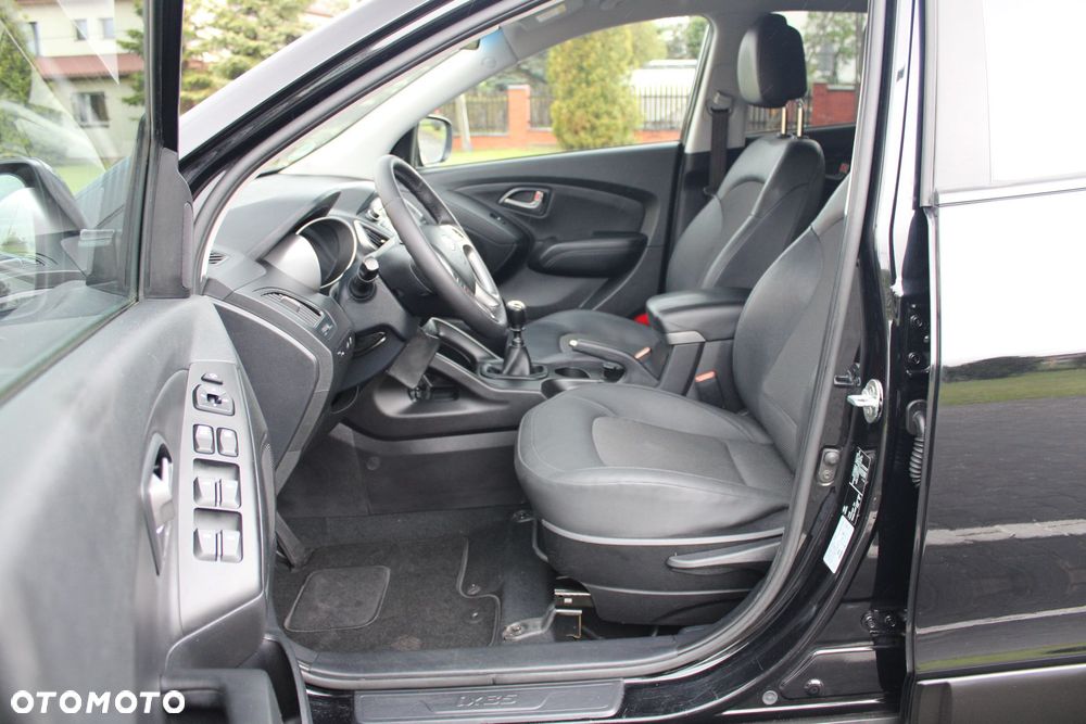 Hyundai ix35 1.7 CRDi Premium 2WD - 21