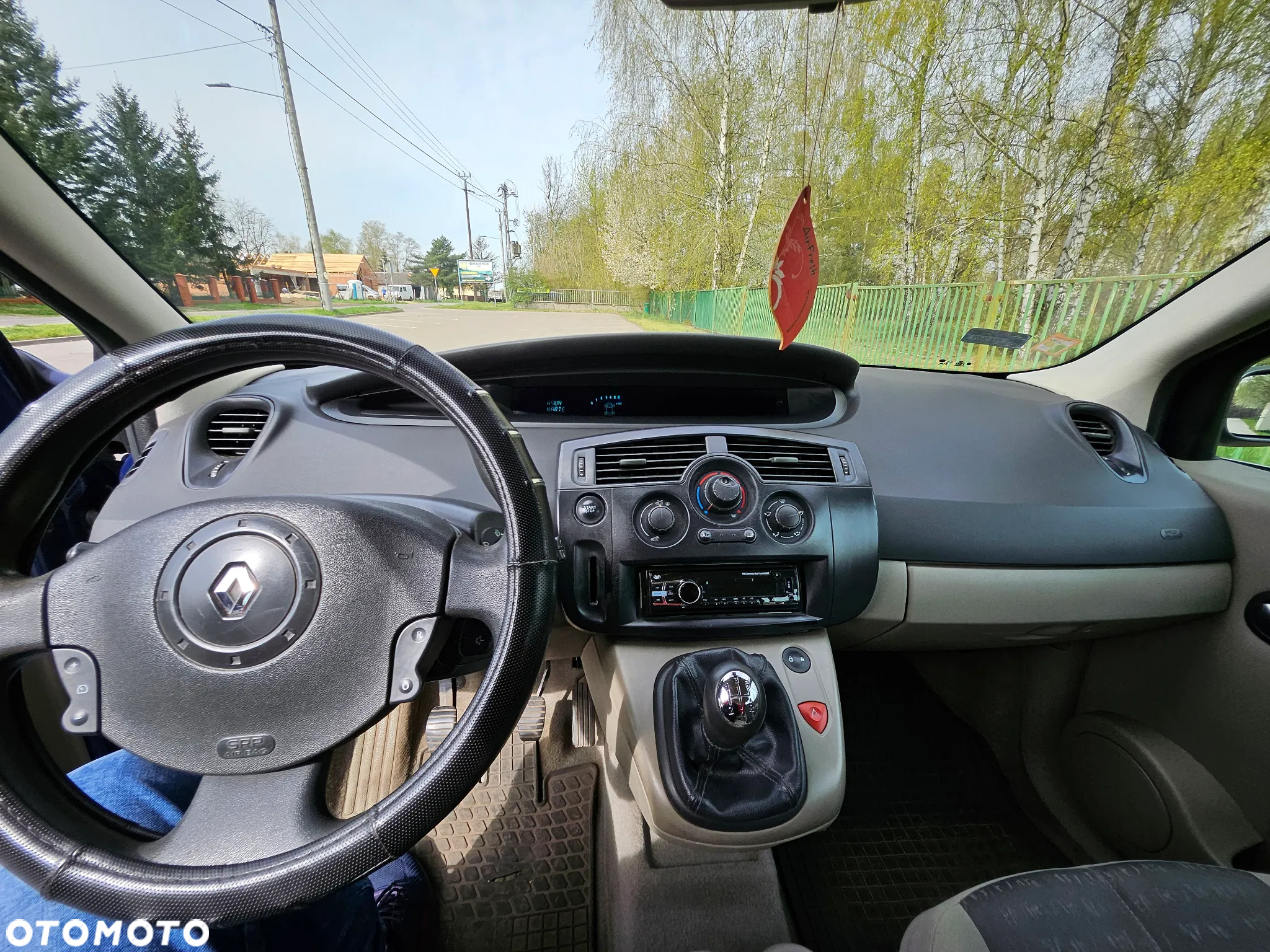 Renault Scenic - 4
