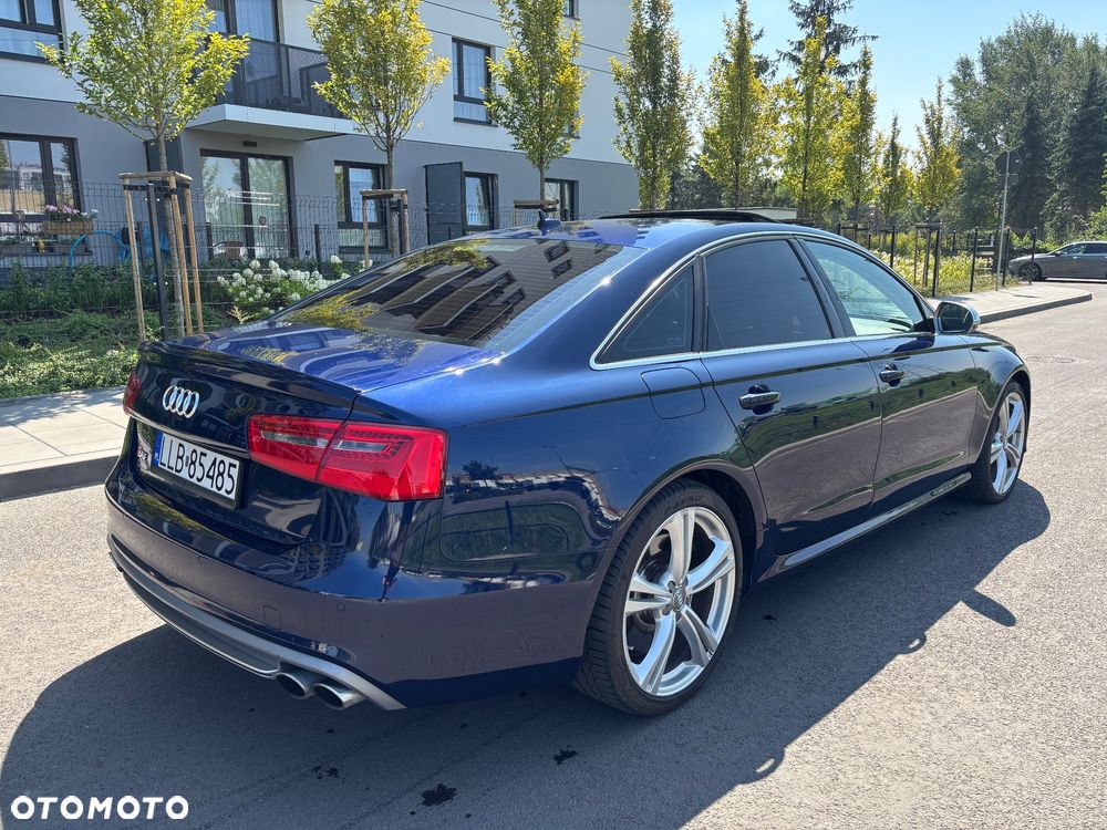 Audi S6 Limousine - 4