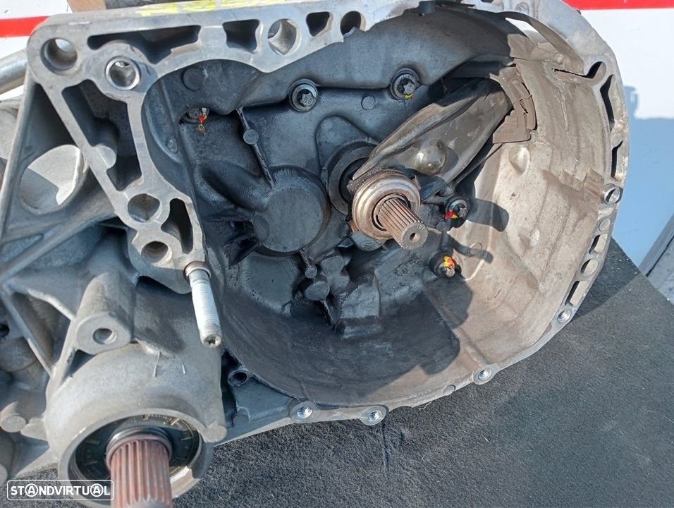 CAIXA VELOCIDADES DACIA LOGAN 2009 - 2