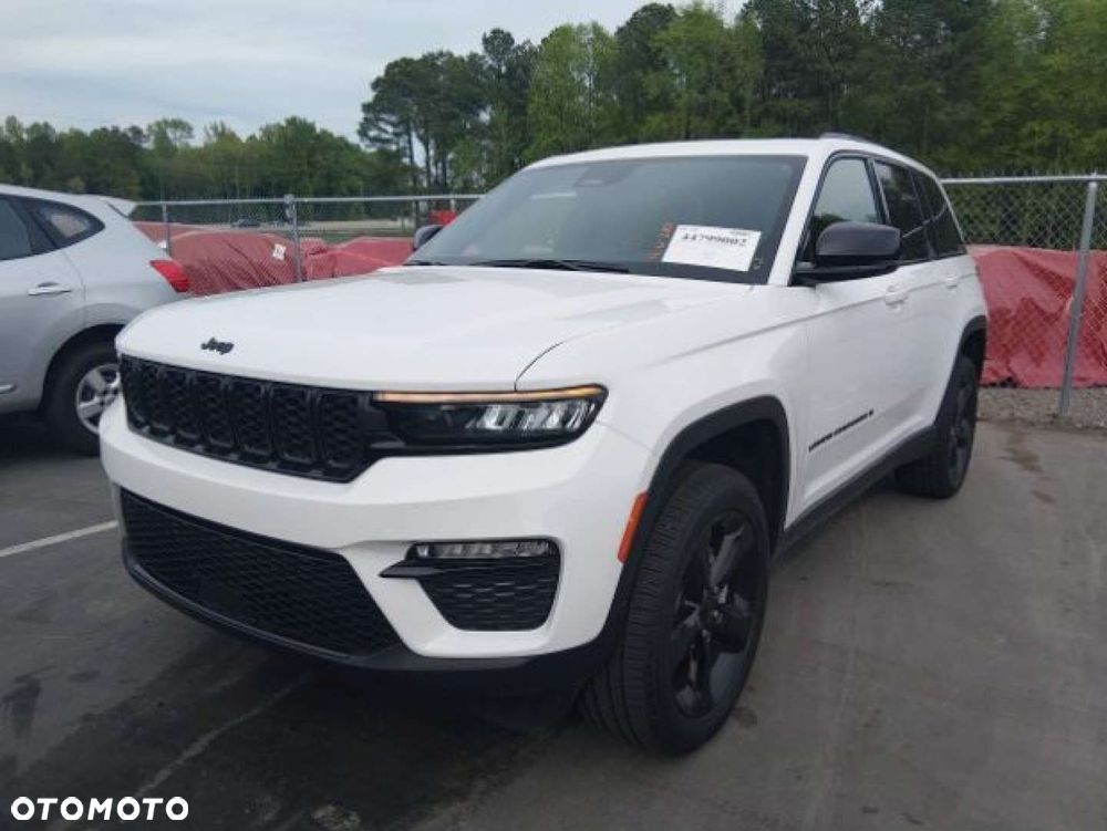 Jeep Grand Cherokee - 9