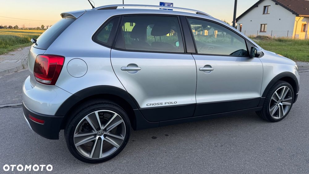 Volkswagen Polo Cross - 11