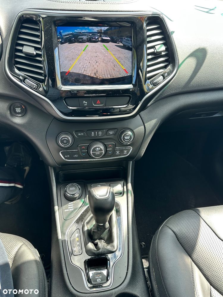 Jeep Cherokee 2.0 T Active Drive I Automatik Limited - 12