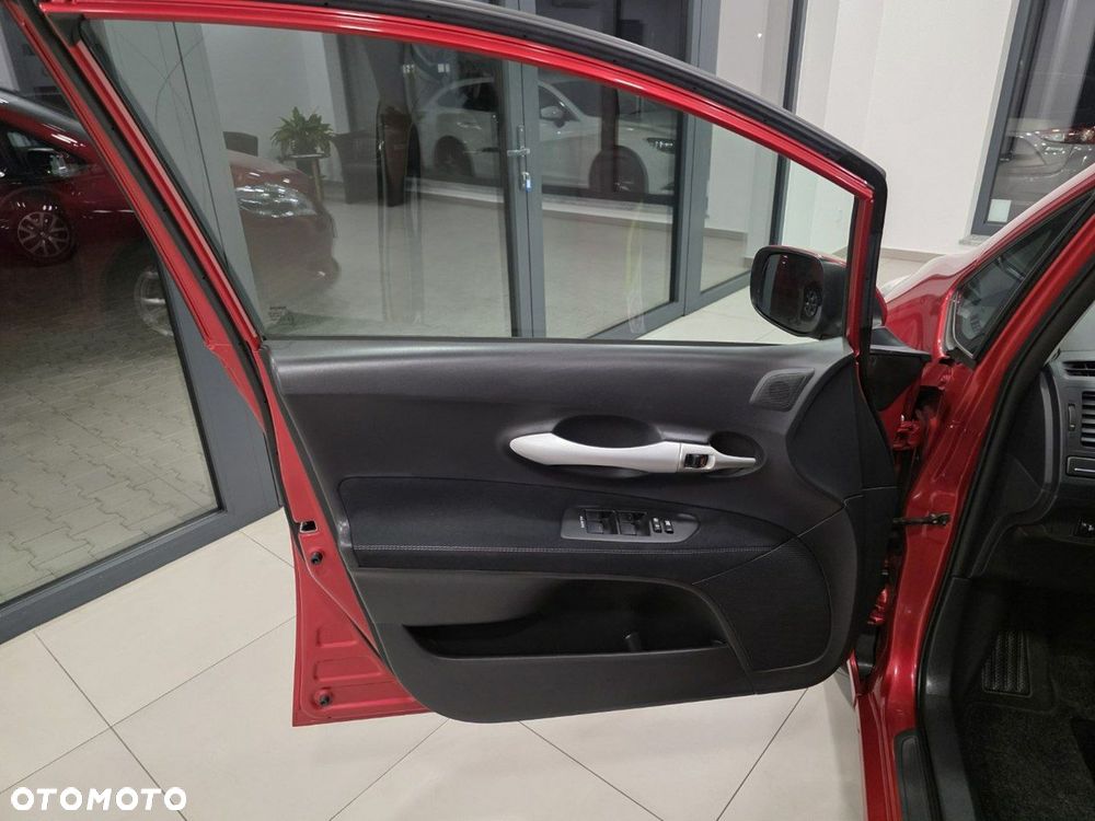 Toyota Auris 1.6 Luna - 9