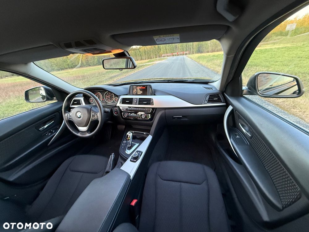 BMW Seria 3 318d Advantage - 19
